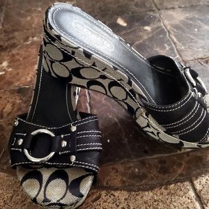 Coach Janessa Signature Black Grey Canvas Wedge Sandals Size 6M